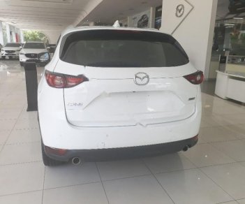 Mazda CX 5 2.0 AT 2018 - Cần bán xe Mazda CX 5 2.0 AT đời 2018, màu trắng