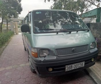 Toyota Hiace 2000 - Cần bán gấp Toyota Hiace 2000, màu xanh lam, giá tốt