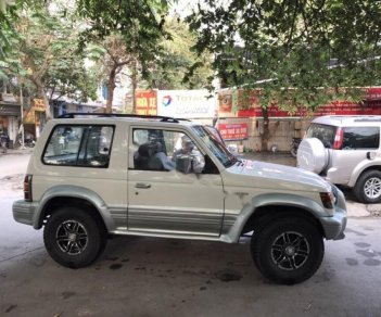 Mitsubishi Pajero 2.5 1991 - Bán ô tô Mitsubishi Pajero 2.5 đời 1991, màu trắng, xe nhập