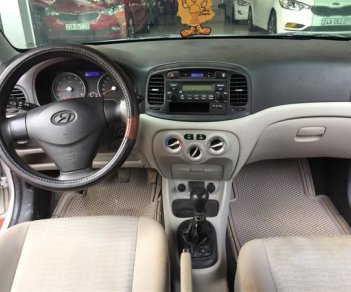 Hyundai Verna 2010 - Bán xe Hyundai Verna 2010, màu bạc, nhập khẩu chính hãng giá cạnh tranh