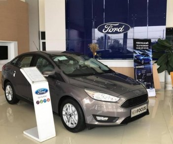 Ford Focus Trend Ecoboost 2018 - Bán xe Ford Focus Trend Ecoboost 2018, màu nâu