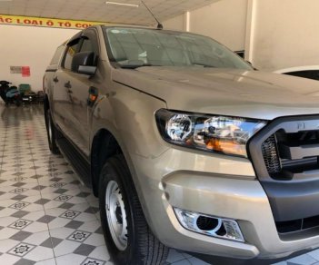 Ford Ranger XL 2.2L 4x4 MT 2016 - Salon bán lại xe Ford Ranger XL 2.2L 4x4 MT đời 2016, màu vàng, nhập khẩu