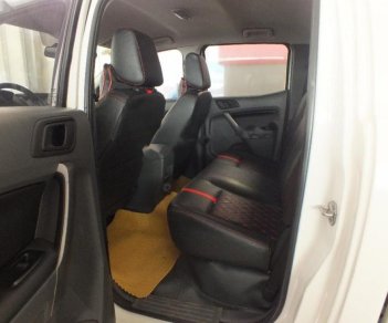 Ford Ranger XLS 2.2L 4x2 AT 2015 - Bán ô tô Ford Ranger XLS 2.2L 4x2 AT đời 2015, màu trắng, xe nhập số tự động, giá 565tr