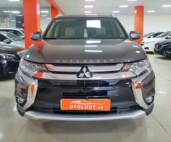 Mitsubishi Stavic 2.4 CVT Premium 2018 - Cần bán Mitsubishi Outlander 2.4 CVT Premium 2018, màu nâu số tự động