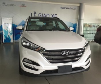 Hyundai Tucson 2018 - Bán xe Hyundai Tucson xăng, giá cực tốt, quà tặng khuyến mãi