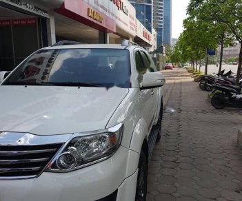 Toyota Fortuner 2014 - Cần bán lại xe Toyota Fortuner sản xuất 2014, màu trắng 