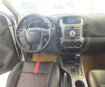 Ford Ranger XLS 2.2L 4x2 AT 2015 - Bán ô tô Ford Ranger XLS 2.2L 4x2 AT đời 2015, màu trắng, xe nhập số tự động, giá 565tr