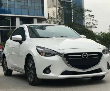 Mazda 2 1.5AT 2016 - Bán ô tô Mazda 2 1.5AT đời 2016, màu trắng