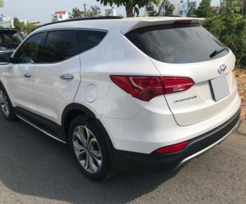 Hyundai Santa Fe 2015 - Cần bán gấp Hyundai Santa Fe đời 2015, màu trắng giá cạnh tranh