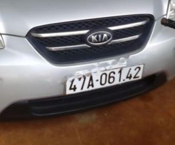 Kia Carens LX 1.6 MT 2010 - Bán xe Kia Carens LX 1.6 MT đời 2010, màu bạc  