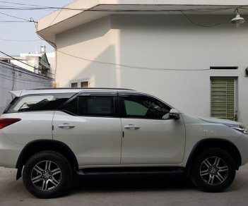 Toyota Fortuner 2017 - Cần bán xe Toyota Fortuner 2017 số sàn máy dầu