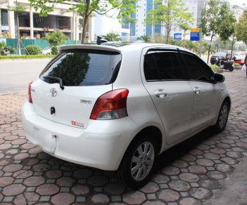 Toyota Yaris 1.3 AT 2009 - Cần bán Toyota Yaris 1.3 AT sản xuất năm 2009, màu trắng, nhập khẩu chính chủ