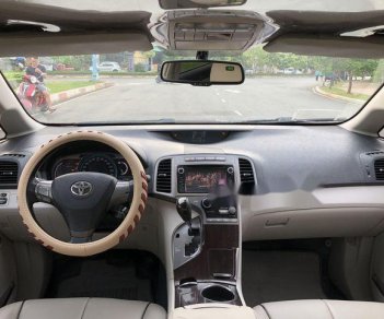 Toyota Venza  2.7  2010 - Cần bán xe Toyota Venza 2.7 2010, màu đỏ số tự động, giá 765tr