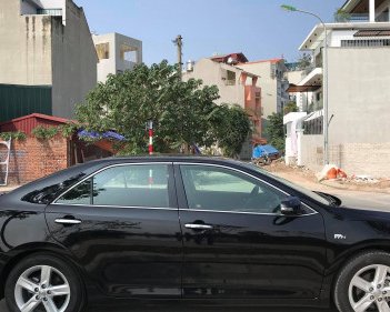 Toyota Camry   AT  2015 - Cần bán gấp Toyota Camry AT năm 2015, màu đen