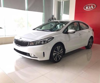 Kia Cerato SMT 2018 - Cần bán xe Kia Cerato SMT sản xuất năm 2018, màu trắng, 499 triệu