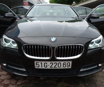 BMW 5 Series 520I 2016 - Cần bán BMW 5 Series 520I đời 2016, màu nâu, nhập khẩu