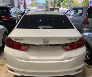 Honda City 2017 - Bán xe Honda City sản xuất 2017, màu trắng số sàn