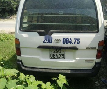 Toyota Hiace   2004 - Bán Toyota Hiace đời 2004, màu trắng xe gia đình