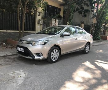 Toyota Vios E MT 2017 - Bán Toyota Vios E MT năm 2017, màu vàng cát