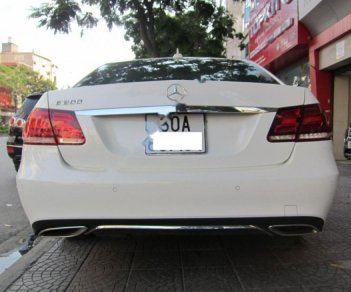 Mercedes-Benz E class E200 2015 - Bán Mercedes E200 sản xuất 2015, màu trắng