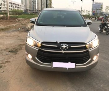 Toyota Innova 2.0 E 2016 - Bán Toyota Innova 2.0 E sản xuất 2016, màu bạc, 699tr