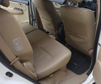 Toyota Fortuner 2014 - Cần bán lại xe Toyota Fortuner sản xuất 2014, màu trắng 