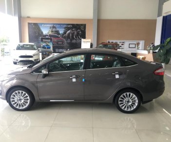 Ford Fiesta Titanium 2018 - Bán Ford Fiesta Titanium năm sản xuất 2018, giá 515 triệu