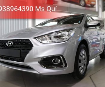 Hyundai Accent 2018 - Bán xe Hyundai Accent 1.4MT base màu bạc đã về, xe giao nhanh trong 24h, hỗ trợ 24/24