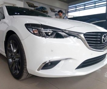 Mazda 6 2.0L Premium 2018 - Cần bán Mazda 6 2.0L Premium sản xuất năm 2018, màu trắng