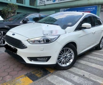 Ford Focus Ecoboots 2017 - Cần bán xe Ford Focus Ecoboots năm 2017, màu trắng