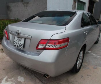 Toyota Camry LE 2.5 2009 - Bán Toyota Camry LE 2.5 sản xuất 2009, màu bạc, nhập khẩu nguyên chiếc