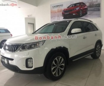 Kia Sorento   2017 - Bán Kia Sorento 2017, màu trắng số tự động, 920tr