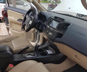 Toyota Fortuner 2014 - Cần bán lại xe Toyota Fortuner sản xuất 2014, màu trắng 