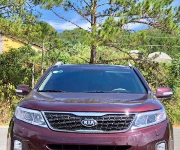 Kia Sorento 2016 - Cần bán xe Kia Sorento đời 2016 màu đỏ bản full GATH chạy lướt