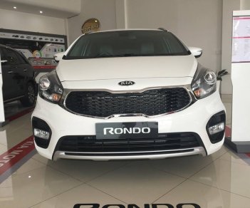 Kia Rondo GMT 2018 - Cần bán Kia Rondo GMT đời 2018, màu trắng, giá ưu đãi nhất thị trường