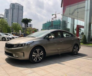 Kia Cerato   2018 - Bán Kia Cerato sản xuất 2018, màu vàng giá cạnh tranh