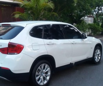 BMW X1 2010 - Bán xe BMW X1 sản xuất năm 2010, màu trắng, nhập khẩu nguyên chiếc chính chủ