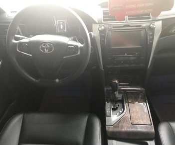 Toyota Camry 2.5Q 2015 - Bán Camry 2.5Q 2015 màu nâu vàng