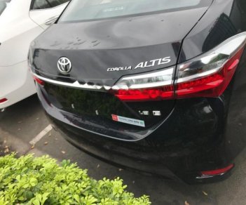 Toyota Corolla altis 1.8E AT 2018 - Bán Toyota Corolla altis 1.8E AT sản xuất 2018, màu đen giá cạnh tranh