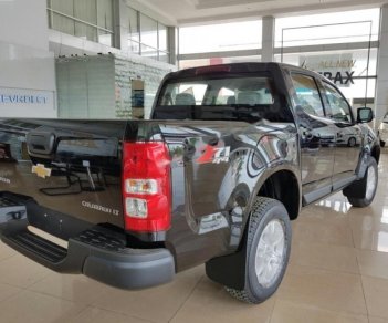 Chevrolet Colorado LT 2.5L 4x2 MT 2018 - Cần bán xe Chevrolet Colorado LT 2.5L 4x2 MT sản xuất 2018, màu xám, nhập khẩu