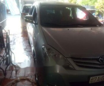 Toyota Innova 2010 - Bán xe Toyota Innova sản xuất 2010, màu bạc