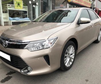 Toyota Camry 2.5G 2016 - Bán Toyota Camry 2.5G sản xuất năm 2016, màu vàng