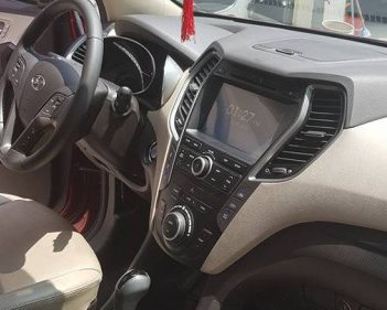 Hyundai Santa Fe   2.2 AT  2017 - Cần bán xe Hyundai Santa Fe 2.2 AT đời 2017, màu đỏ