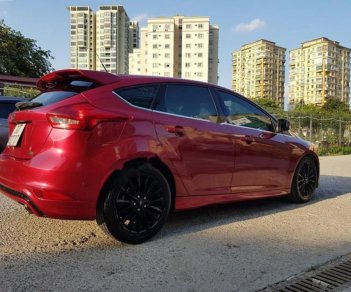 Ford Focus Sport 1.5L 2016 - Bán Ford Focus Sport 1.5L năm sản xuất 2016, màu đỏ, 682 triệu