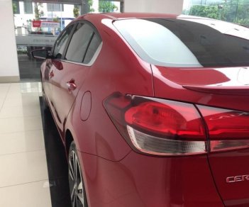 Kia Cerato 1.6 AT 2018 - Bán xe Kia Cerato 1.6 AT sản xuất 2018, màu đỏ, 589tr