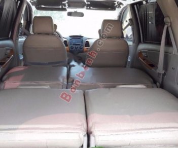 Toyota Innova G 2010 - Cần bán Toyota Innova G sản xuất 2010, màu bạc giá cạnh tranh