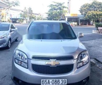 Chevrolet Orlando 2012 - Bán Chevrolet Orlando năm 2012, màu bạc xe gia đình, giá tốt