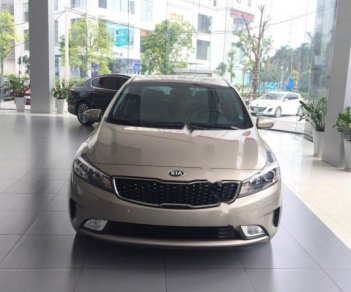 Kia Cerato   2018 - Bán Kia Cerato sản xuất 2018, màu vàng giá cạnh tranh