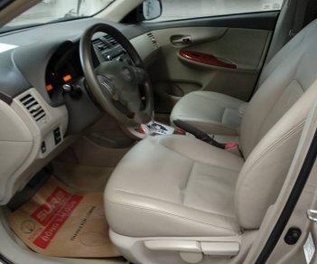 Toyota Corolla altis 2.0 V 2010 - Bán Toyota Corolla altis 2.0 V đời 2010, màu vàng