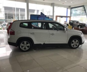 Chevrolet Orlando LT 1.8 2018 - Cần bán Chevrolet Orlando LT 1.8 đời 2018, màu trắng